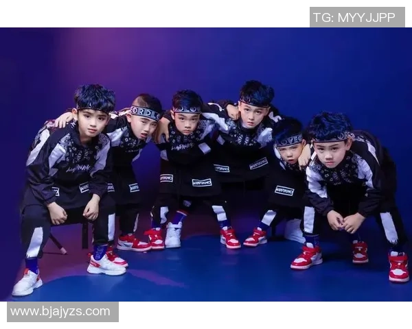 深圳城市马拉松点评:街舞队在比赛中的精彩表现与经验分享